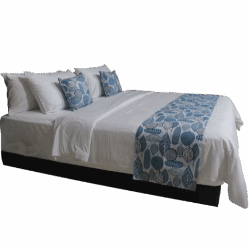Bed Runner & Throw Pillow Fancy Blue