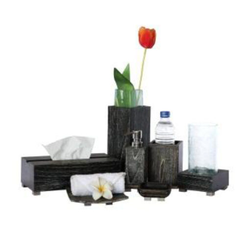 AMENITIES SET